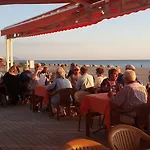 Grand Horizon מלון אלאניה